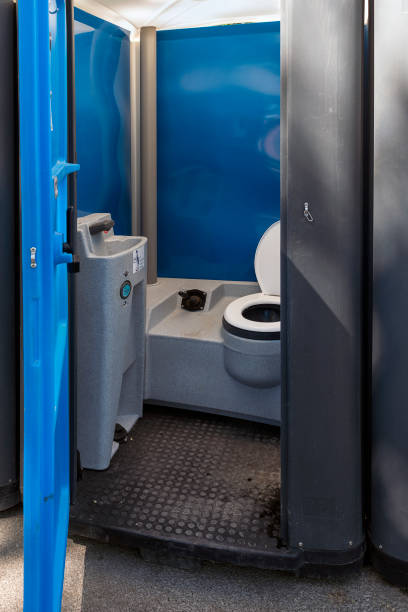 Best Portable restroom trailer rental  in Zuni Pueblo, NM